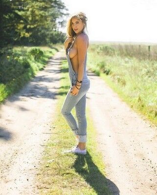 Аврора г. Дмитриев